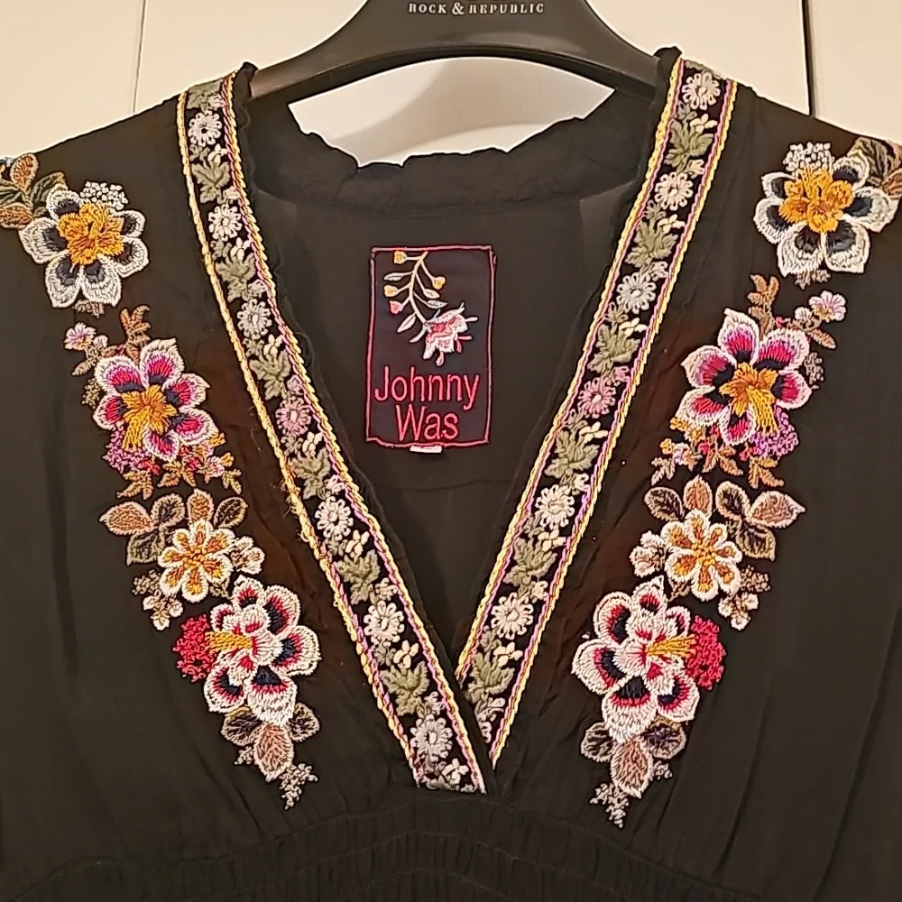 Black Johnny Was Dress - Picture 2 of 7